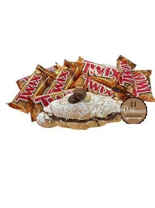 Cornetto Twix con Nutella, Nutella alla nocciola e caramello