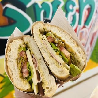 Сандвич Мортадела (350г)