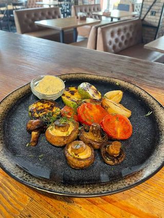 Овочі гриль (250г/30г)