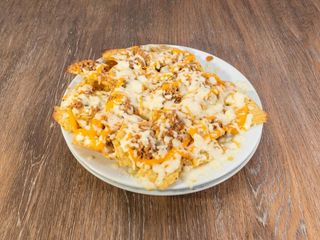 PATATAS BACON Y QUESO