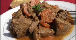 Plat Kafteji Kebda