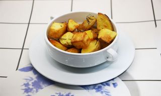 კარტოფილი როზმარინით