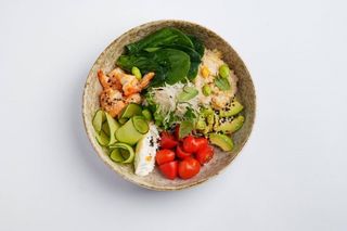 Боул с креветками (с киноа)