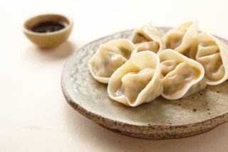 Steamed pork dumplings 
