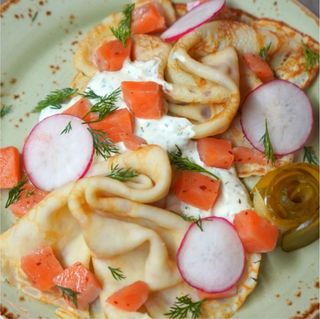 Блины с лососем