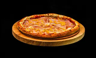 PIZZA CU PORUMB