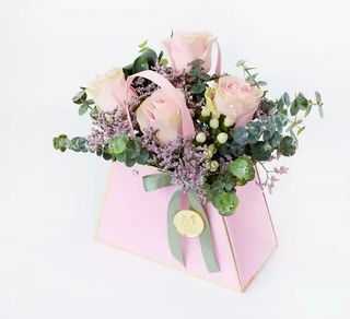 Malote com Rosas