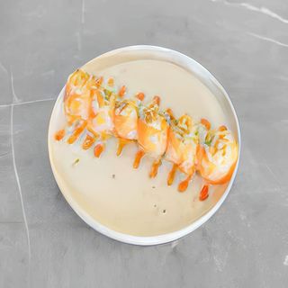 Okinawa de salmón marinado