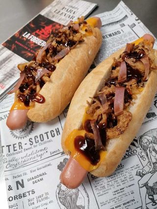 Perrito caliente barbeque