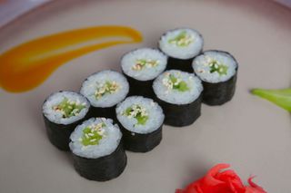 Hosomaki Ogórek i sezam