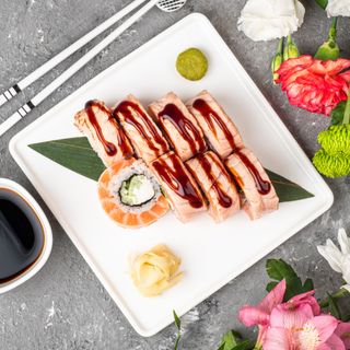 Подвійна філадельфія з лососем татакі та соусом унагі