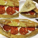 Slana palačinka kulen kačkavalj