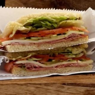 "სოლოლაკი" ქლაბ სენდვიჩი