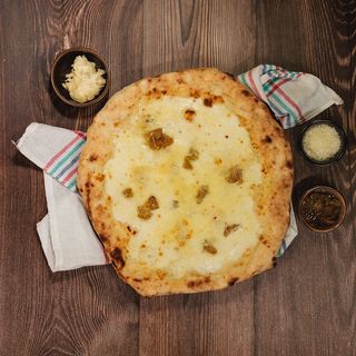 Горгонзола с круши (400 г)