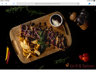 Coaste de Porc la Cuptor cu cCartofi Wedges & Sos la alegere