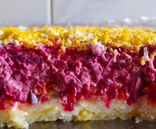 Сельдь под шубой (200 гр.)