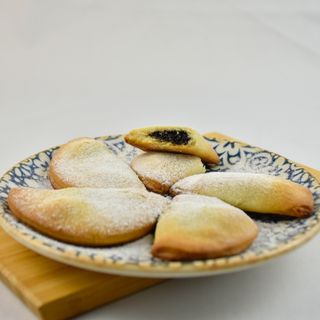 Кулек чебуреков с "Маком"