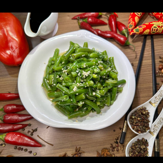 Салат из фасоли