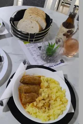 Sarma sa pire krompirom
