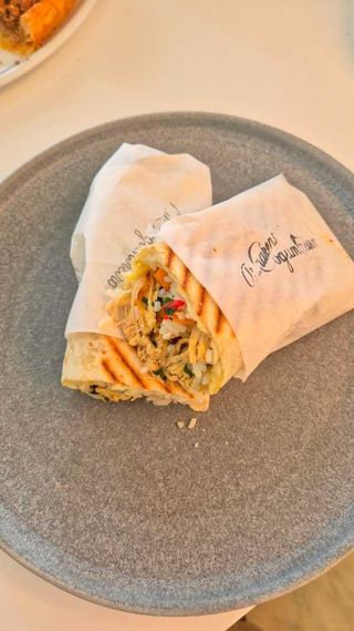 Wrap de frango tostado