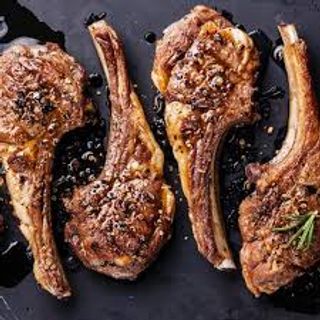  Pincho de Chuletilla de cordero de palo (2 uds.)