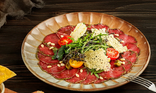 Carpaccio de vită