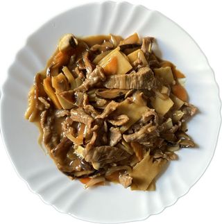 32.Porc cu bambus si ciuperci afumate