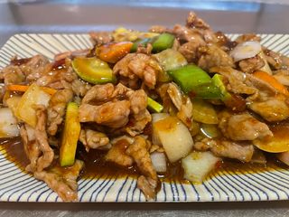 Cerdo En Salsa Picante