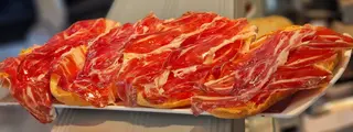 Tostadas de jamón (ración)