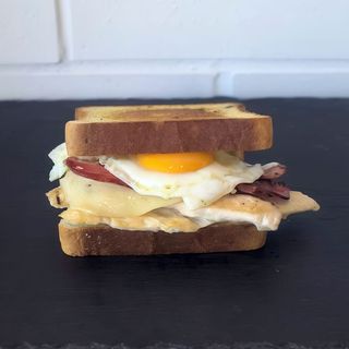 Sándwich Pollo / Oilasko Sandwicha