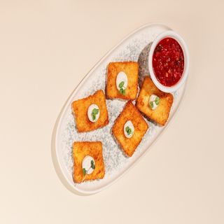 პოლენტას კროკეტი

