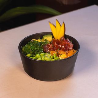 Poke de Atum Picante