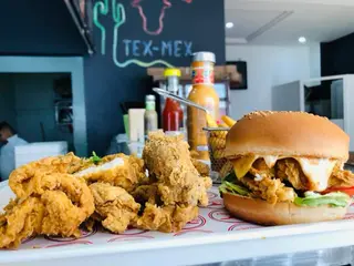 Kentaki Zinger Box