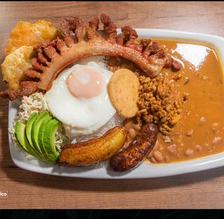 Plato De Bandeja Paisa