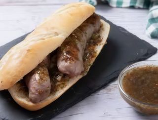Bocadillo de salchicha