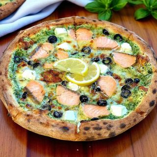 New! Піца з лососем та сиром фета