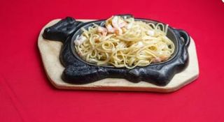 29 - Tagliatelle con frutti di mare alla piastra