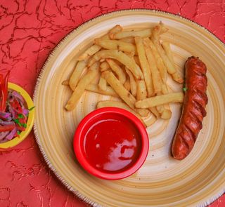 Flame-Grilled Choma Sausage