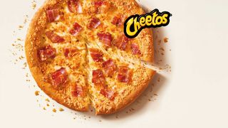 Jugona de Telepizza de bacon x Cheetos
