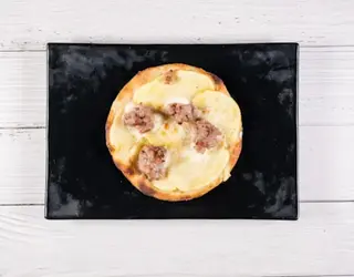 Patate e salsiccia al taglio