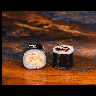 HOSOMAKI Z PIECZONYM ŁOSOSIEM