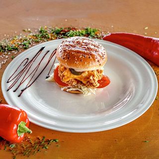 Meniu The chicken burger