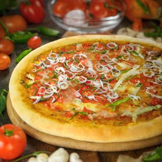 Pizza amatriciana (mediana)