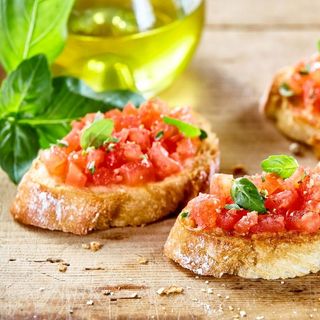 Bruschette al pomodorino del Vesuvio - 3 pezzi