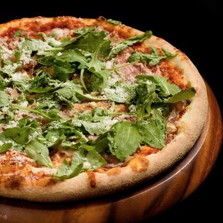 Pizza Crudo Zola e Rucola mare