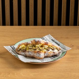 Кроасан Сицилия