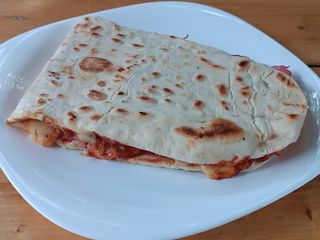 Tortilla sa pilećim batakom