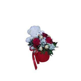 Box sa crvenim ružama i medo ,ferrero