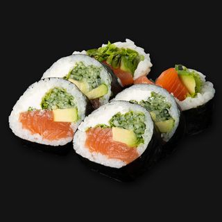 Futomaki Sake Philadelphia 