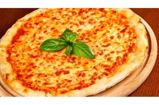 Пица Маргарита (930г)